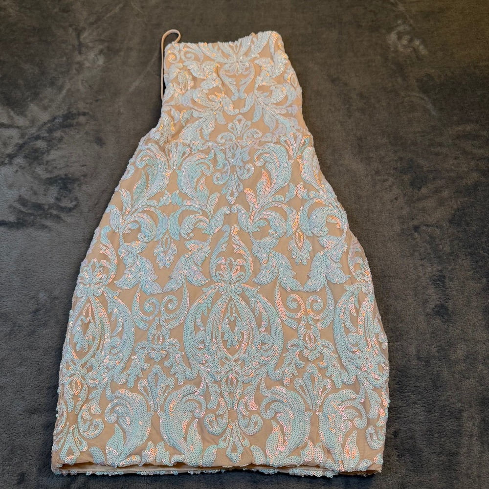 Windsor Sequin Mini Dress Womensโ Medium Peach Iridescent Lace Up Back